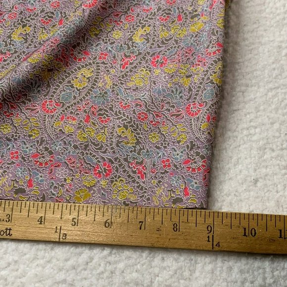 Nike Golf Women's Size 4 Colorful Paisley Floral Bermuda Golf Shorts Lightweight - Picture 9 of 12